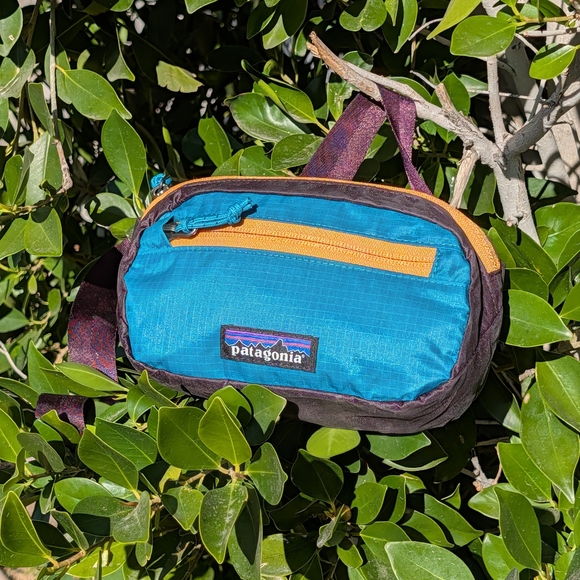 Patagonia Blue and Yellow Mini Bag - Picture 9 of 10